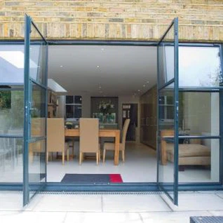 Franske døre i slanke aluminium