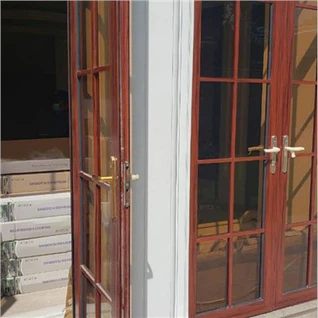 Dør i aluminiumslegering